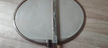 Charger l'image dans la galerie, Miroir Ovale en Plastique Marron - Charme Vintage